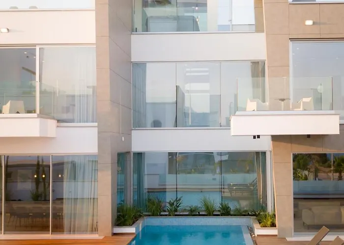 Seaview Luxury Villa