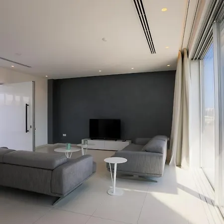 Seaview Luxury