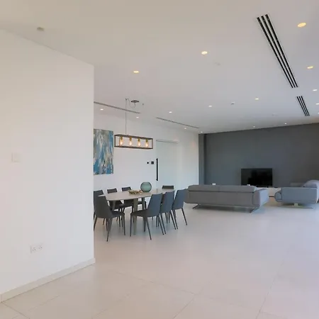 Seaview Luxury Ayia Napa