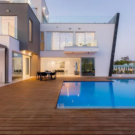 Seaview Luxury Villa