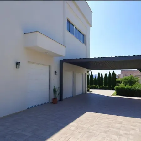 Seaview Luxury Willa Ajia Napa