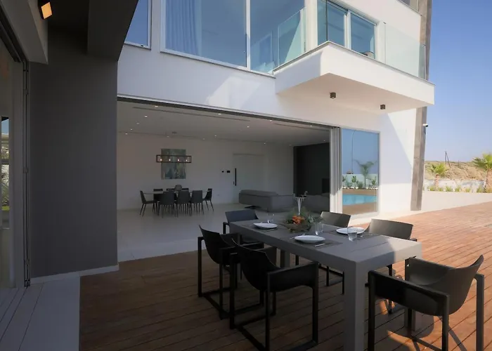 Vila Seaview Luxury *