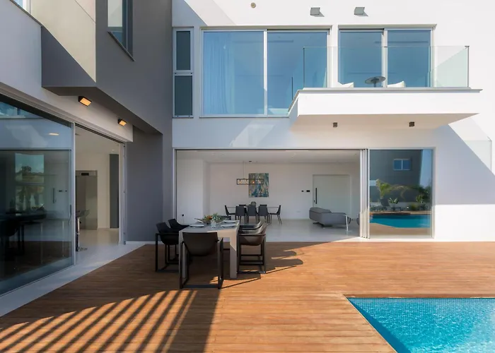 Seaview Luxury فيلة *