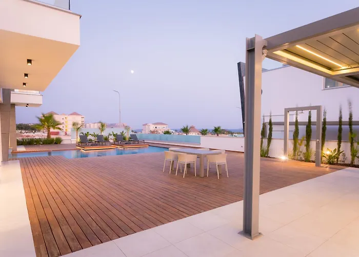 فيلة Seaview Luxury