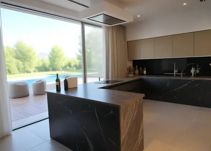 Seaview Luxury فيلة أيا نابا